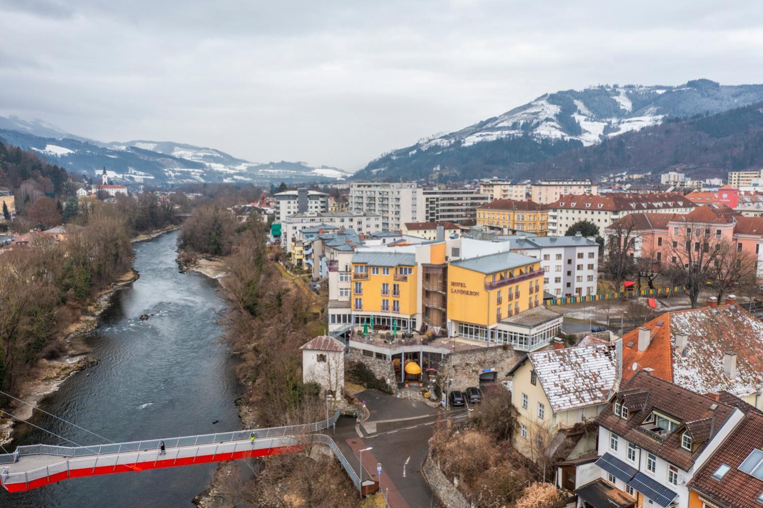 Hotel Landskron Bruck an der Mur Exterior photo